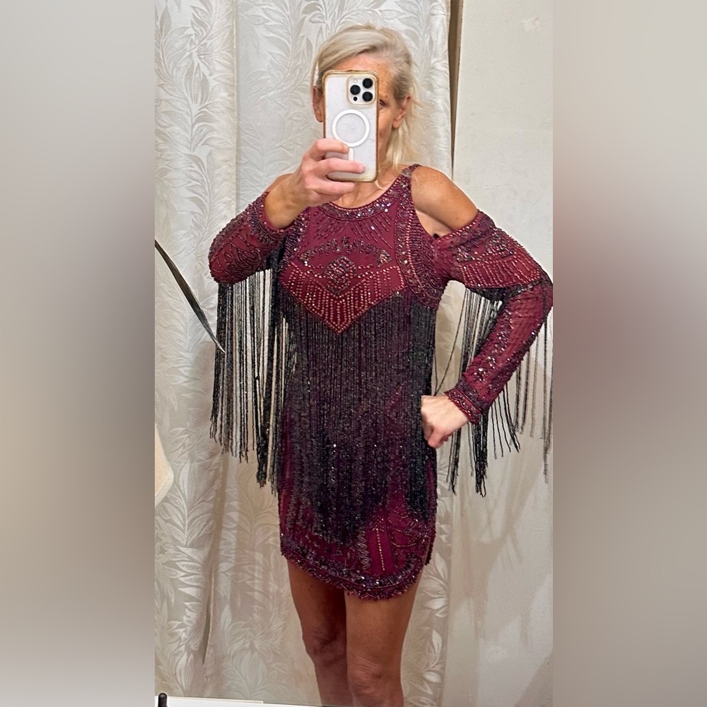 NWT Sherri hill size 2 semi formal